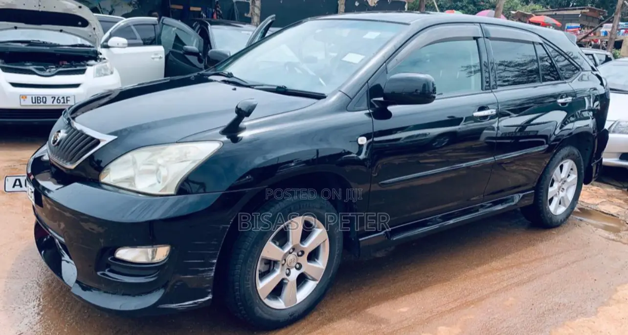 Toyota Harrier 2.4 2010 Black