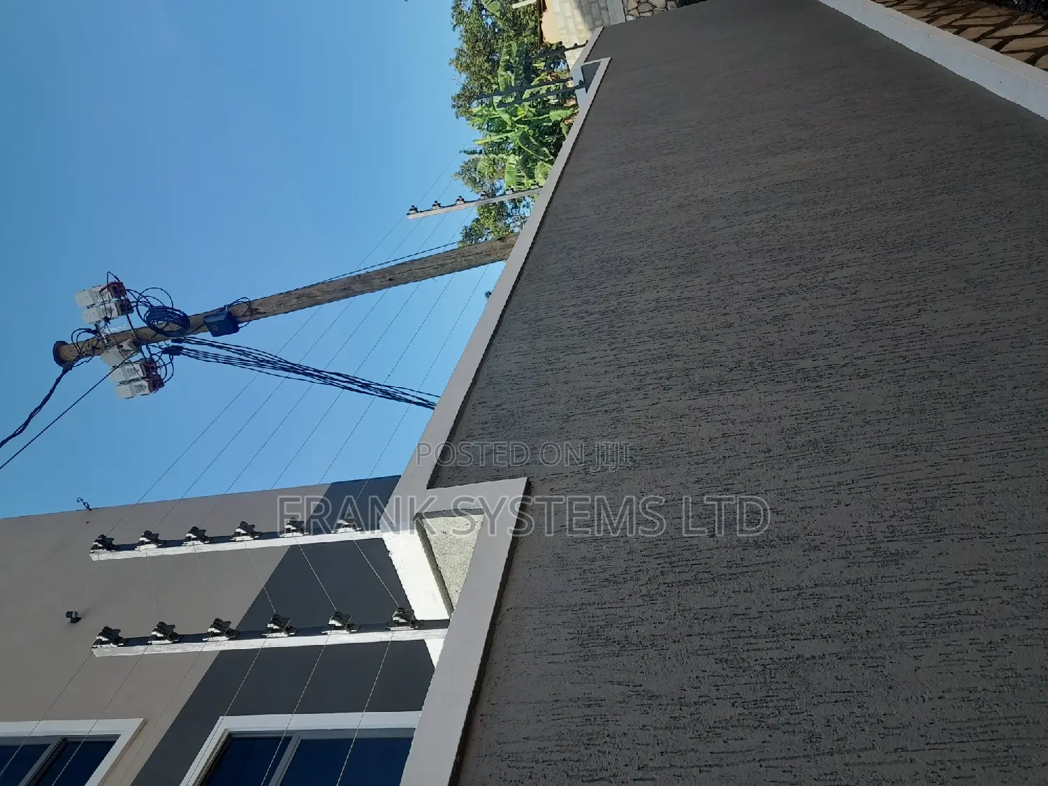 Electric Fence System Voltage Fence