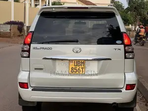 Toyota Land Cruiser Prado 2008 White