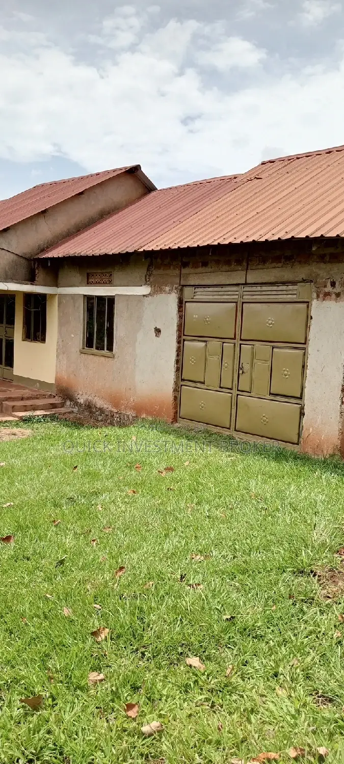 4bdrm House in House For Sale, Kawempe for sale