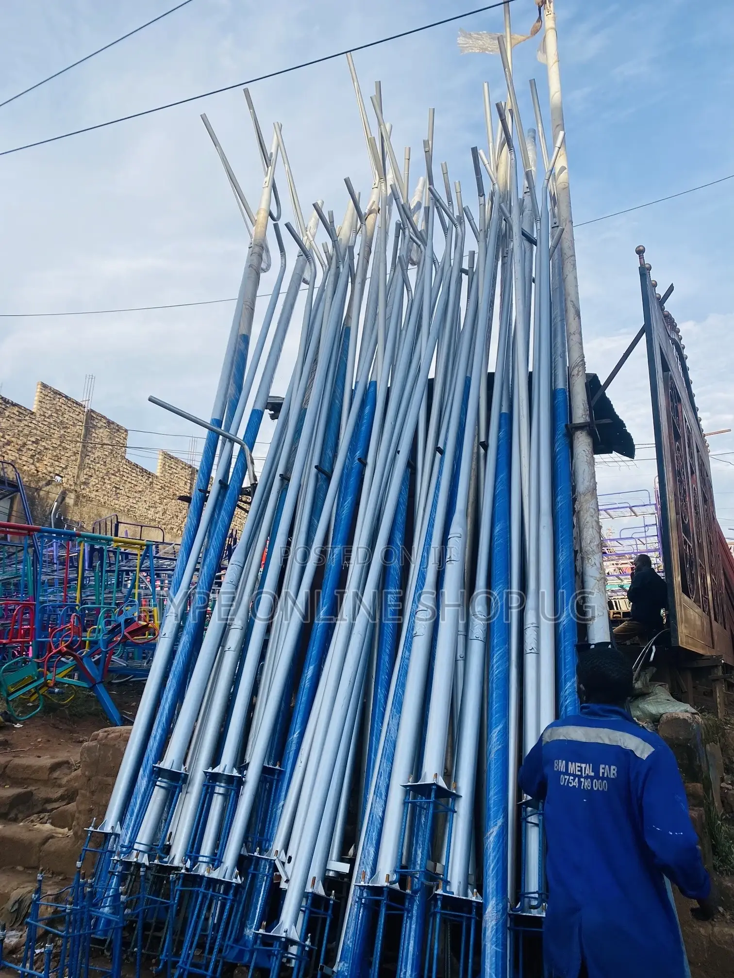 7,6 Meter Solar Light Poles.Ug