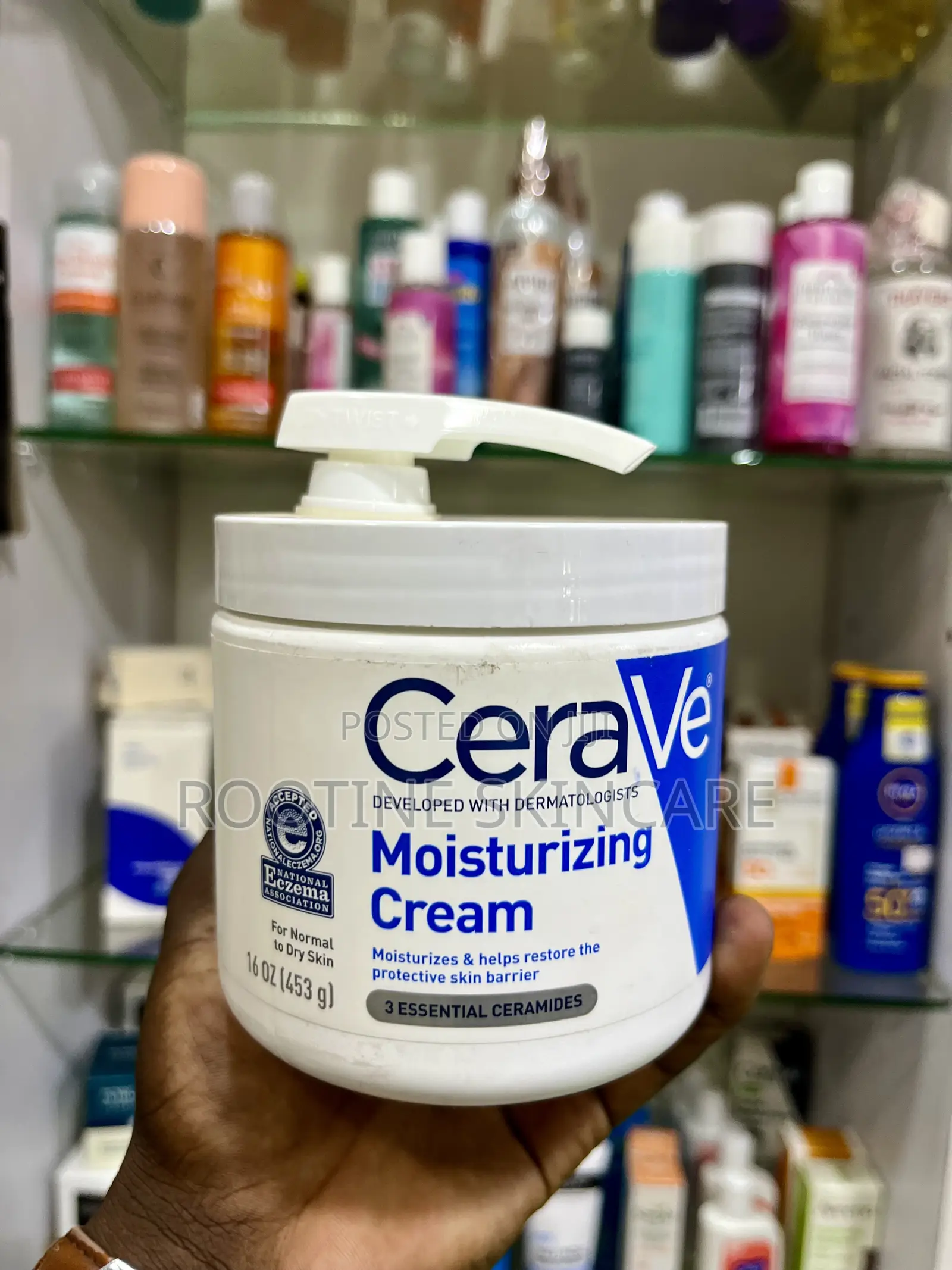 Cerave Moisturising Body Cream (Dry Sensitive Skin)
