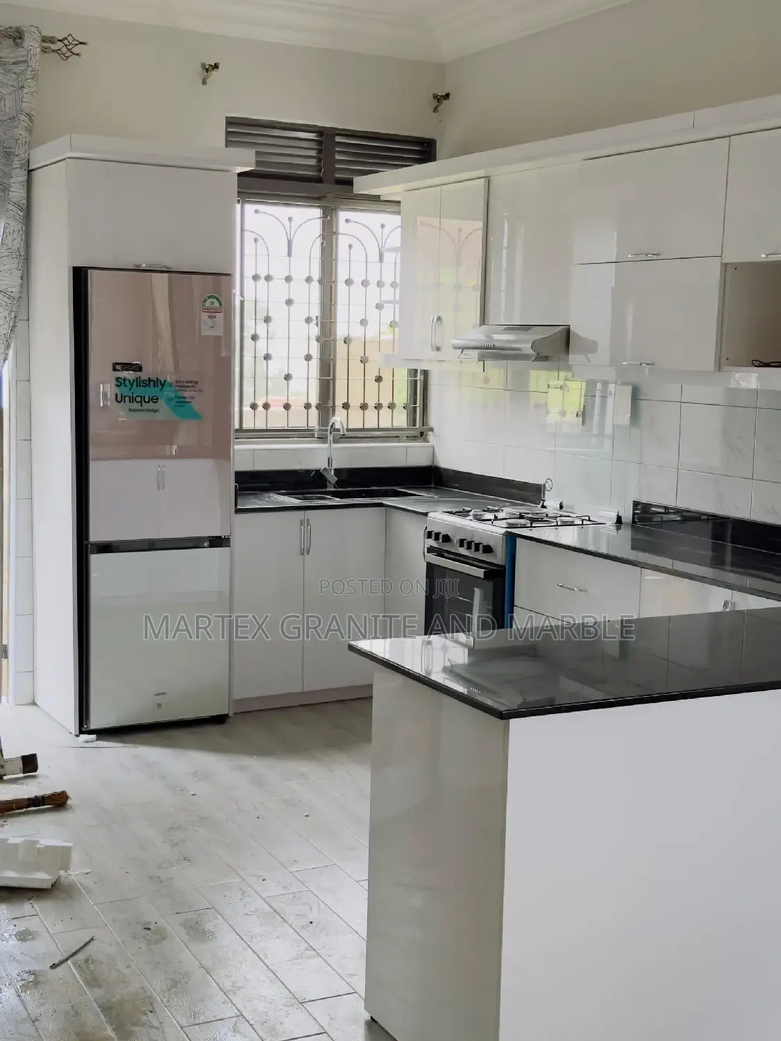 Plain Black Granite