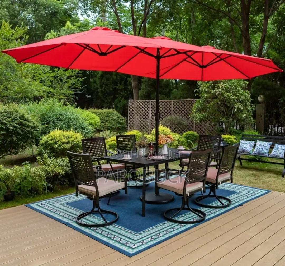 15ft Wide Umbrella With Base