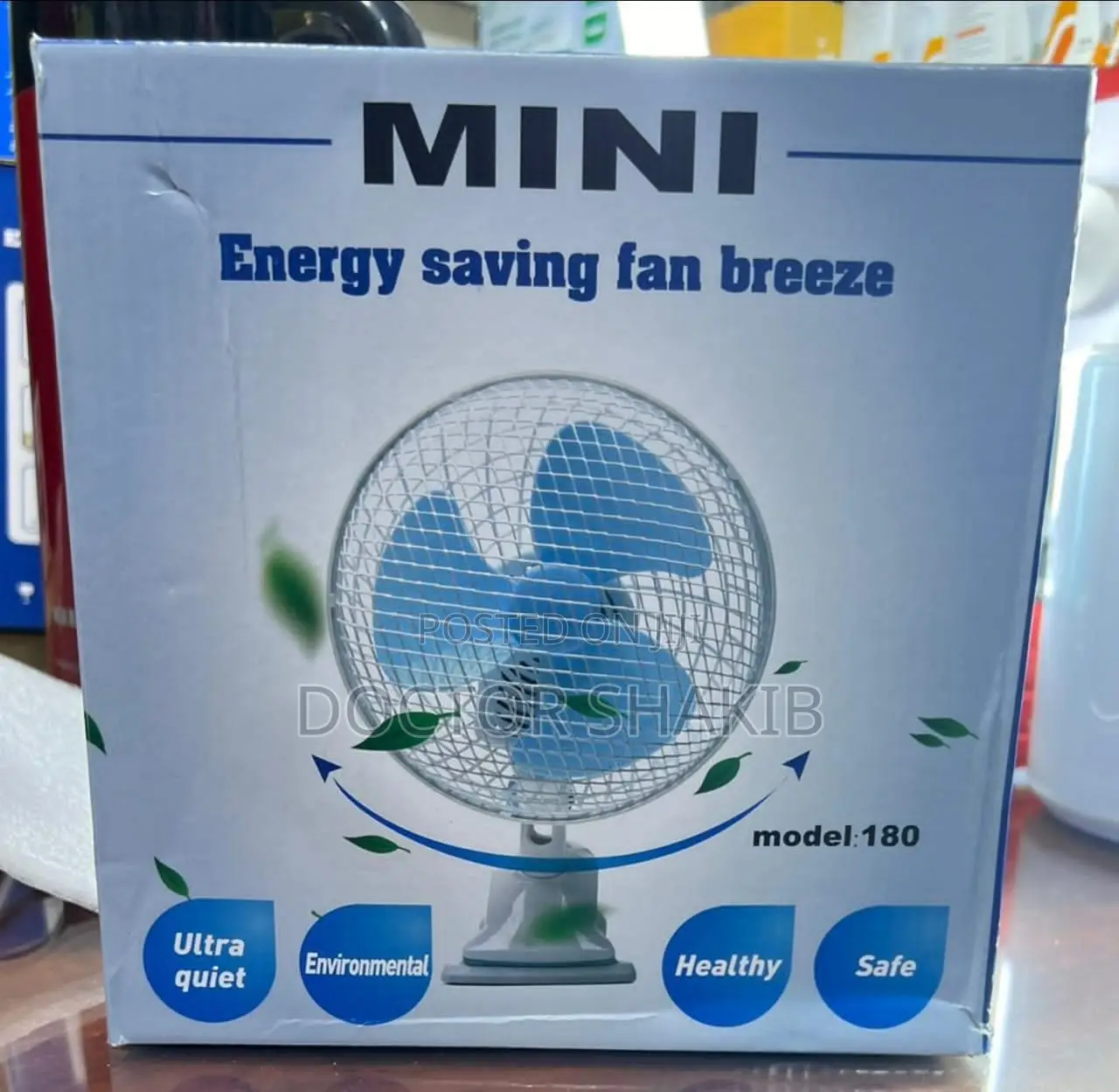 Clipable Oscillating Mini Energy Saving Fan Breeze