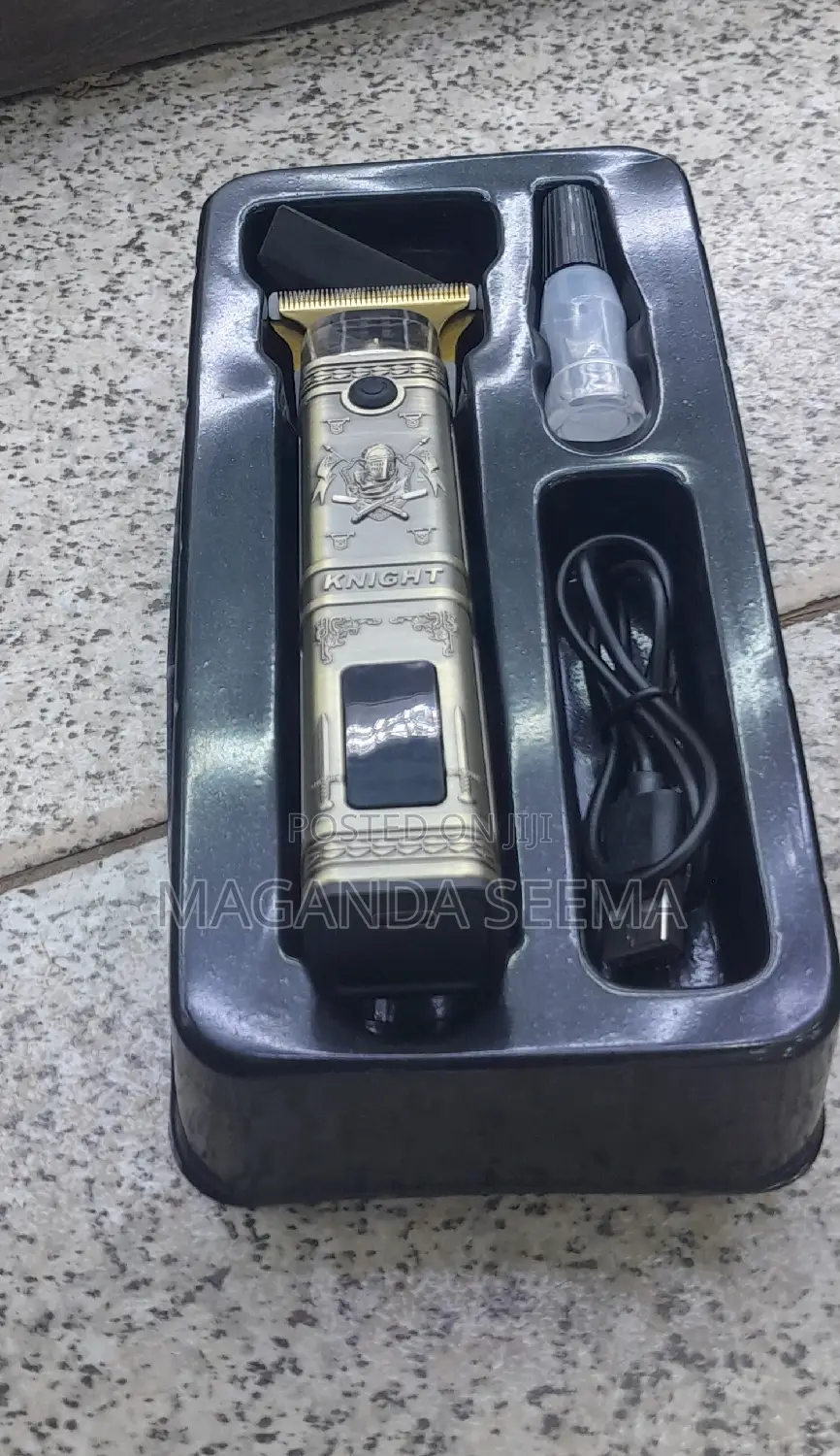 Portable Rechargeable Shever