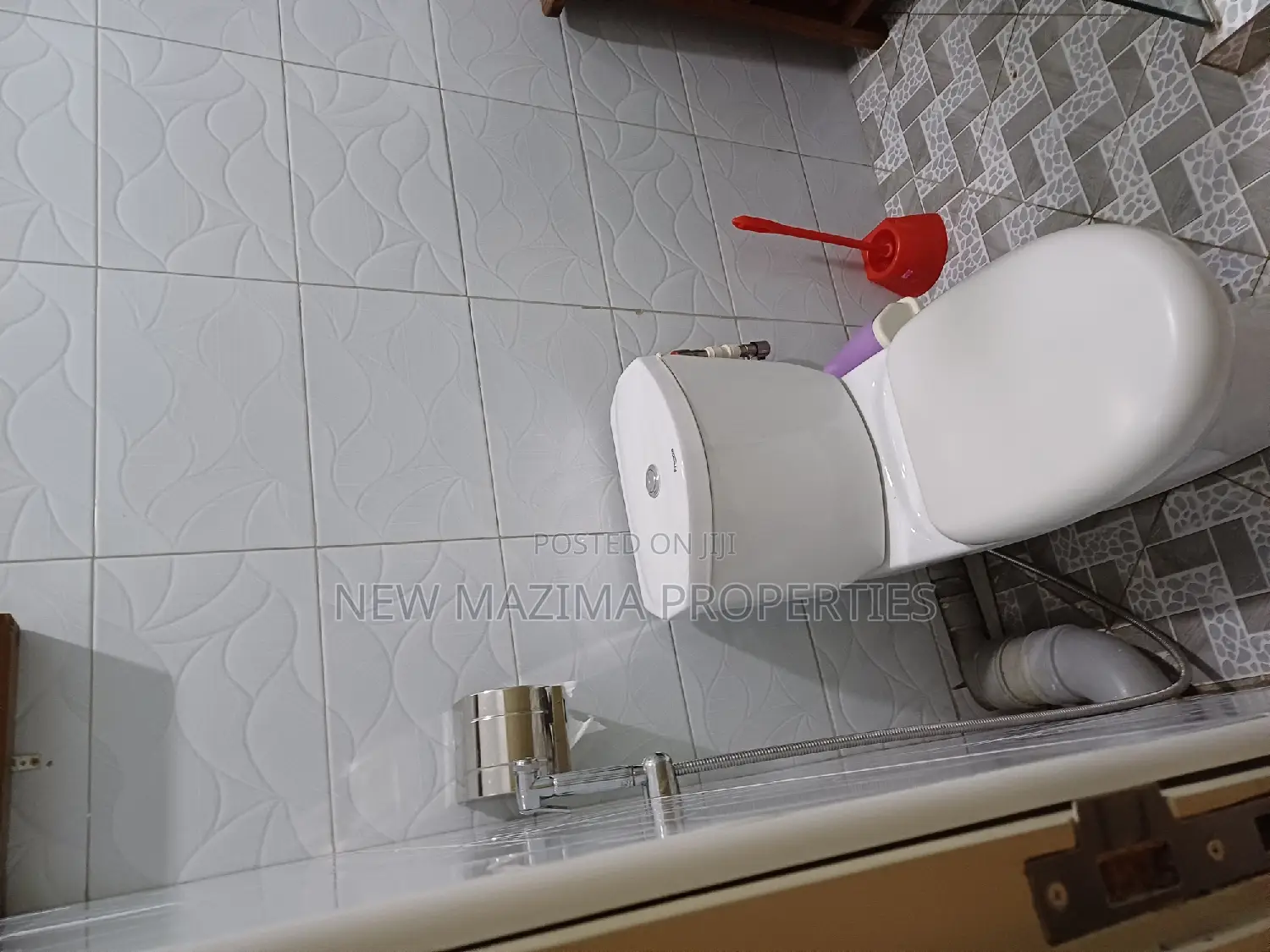 Furnished 1bdrm Block of Flats in Muyenga Heights, Division A for rent