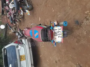 Bajaj Boxer 100 2020 Red