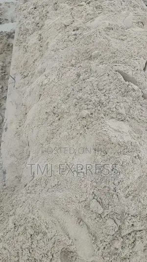 45 Tonn Sinotruck of White Lake Sand