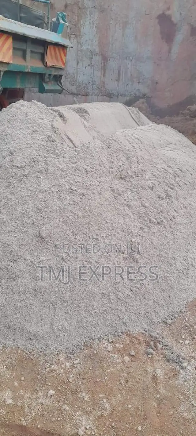45 Tonn Sinotruck of White Lake Sand