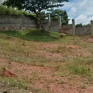 Very Beautiful Plot on Quicksale on Ntebe Rd Namulanda