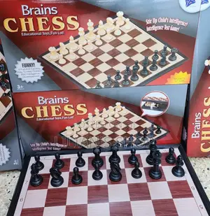 New Foldable Magnetic Brain Chess Game