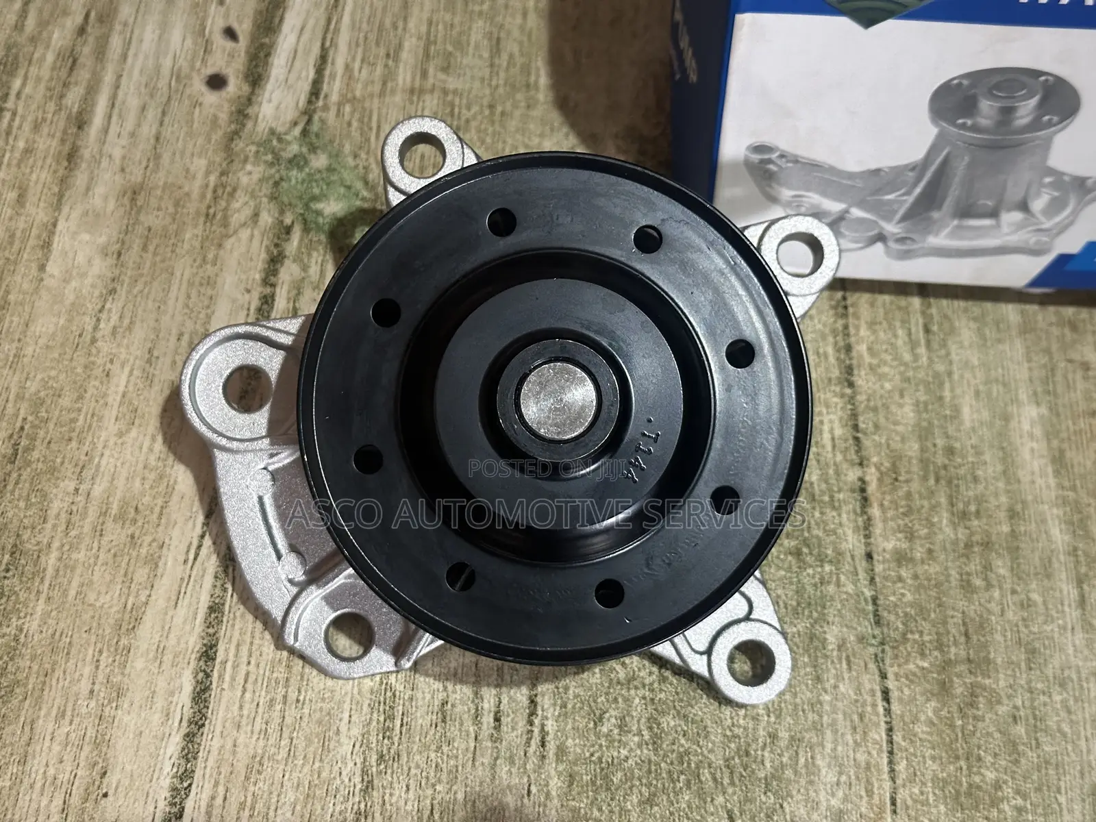 Quality Water Pump Premio Fielder Blade Noah. LWT Brand
