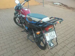 Hero Hunter 125 2023 Red