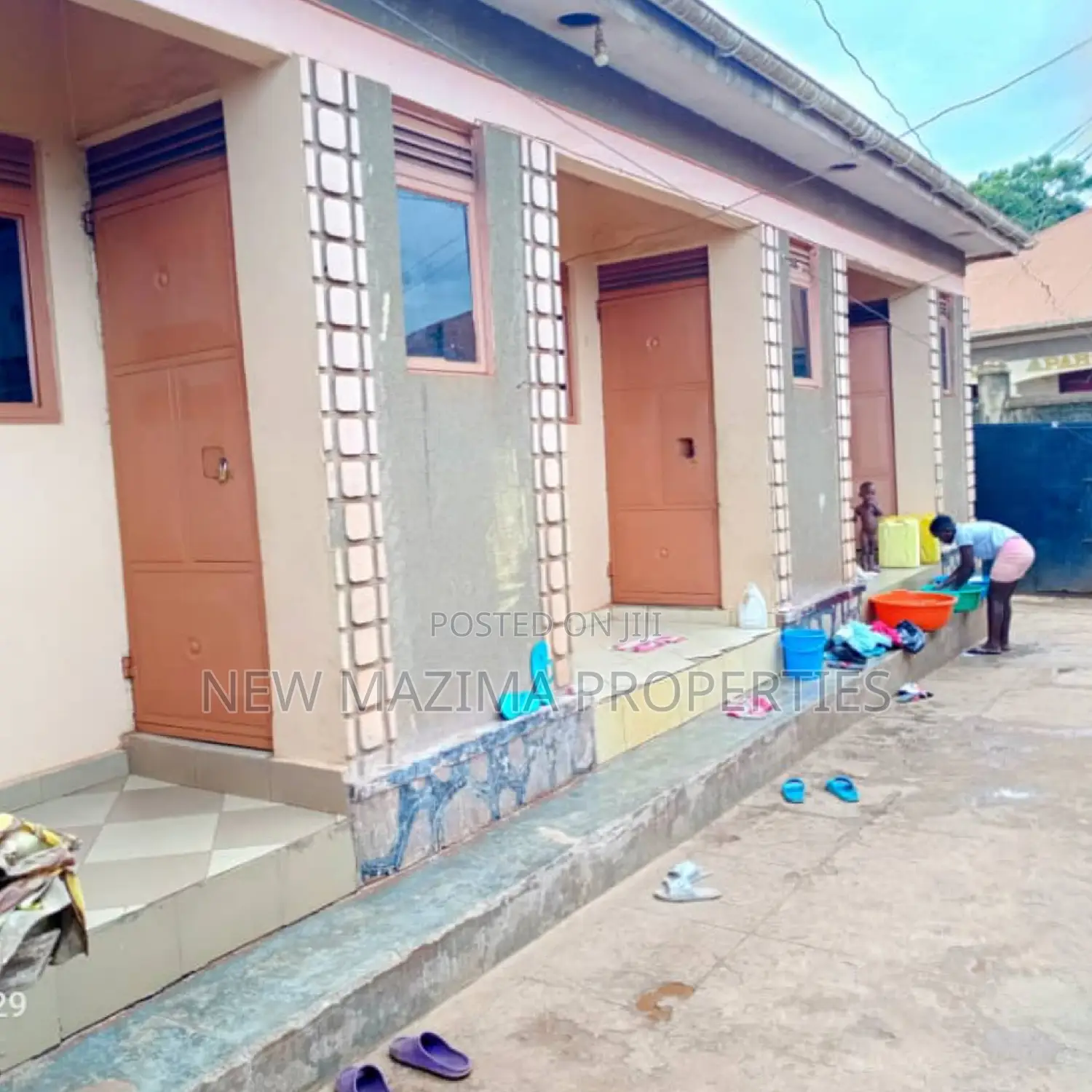 3bdrm House in Bulenga Town, Division A for sale
