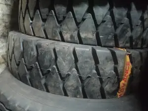 8.25-15 Road Hiker Tube Tyres.