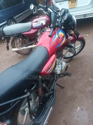 Bajaj Boxer 125 2023 Red