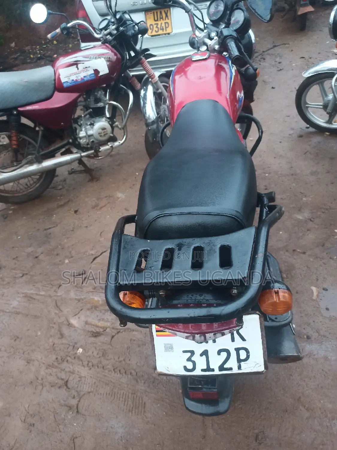 Bajaj Boxer 125 2023 Red