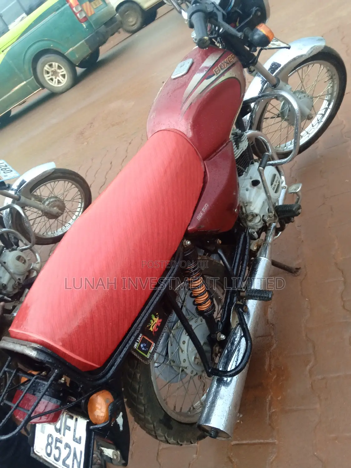 Bajaj Boxer 2022 Red