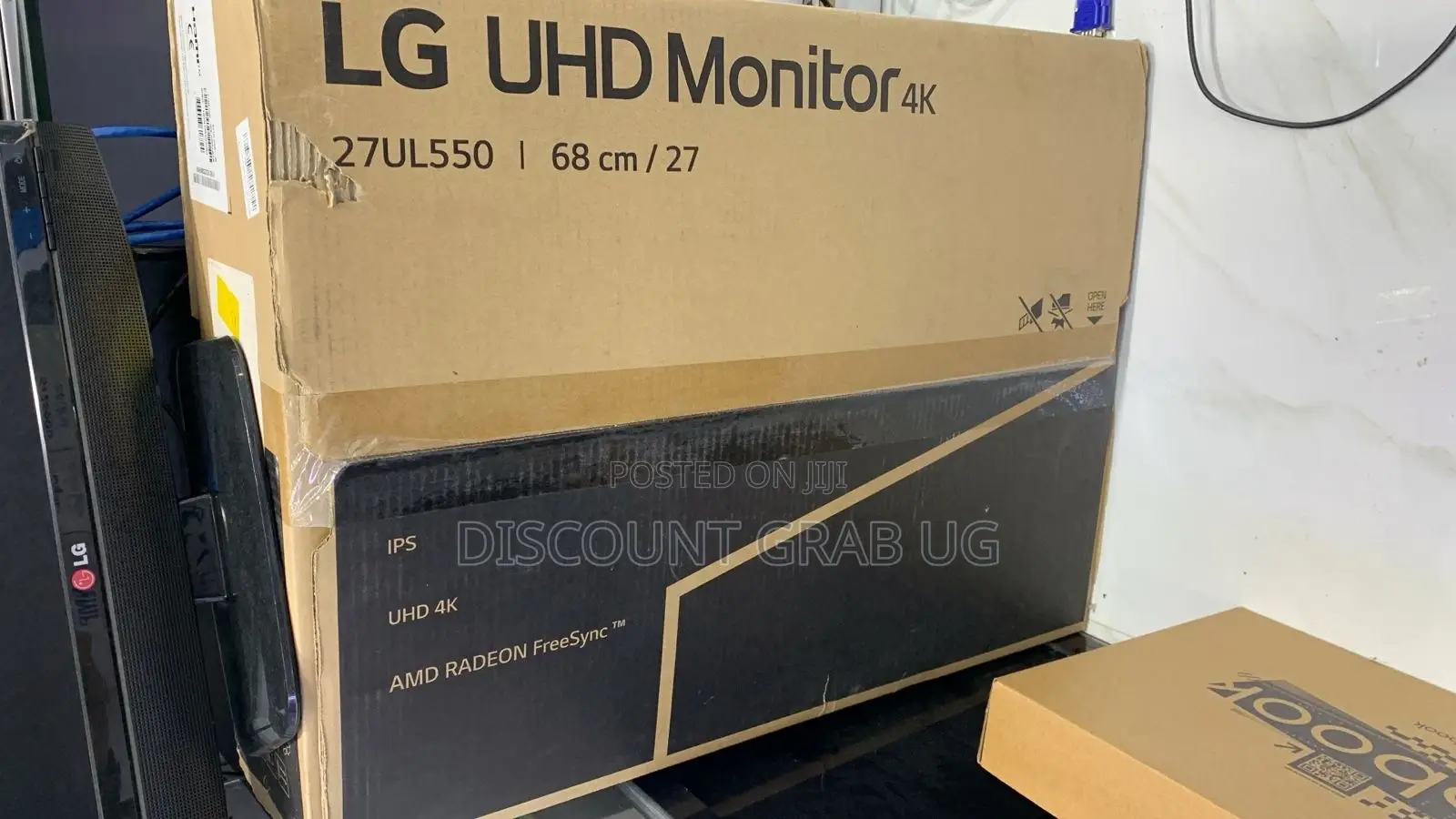 LG 27” IPS Monitor 3840 X 2160 Resolution