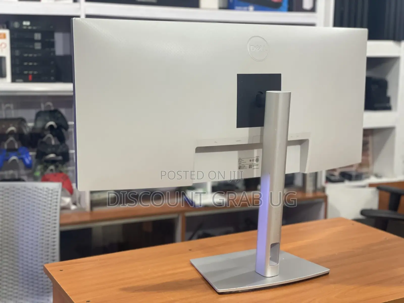 Dell 34” Curved Monitor With Type C and Hdmi Ports