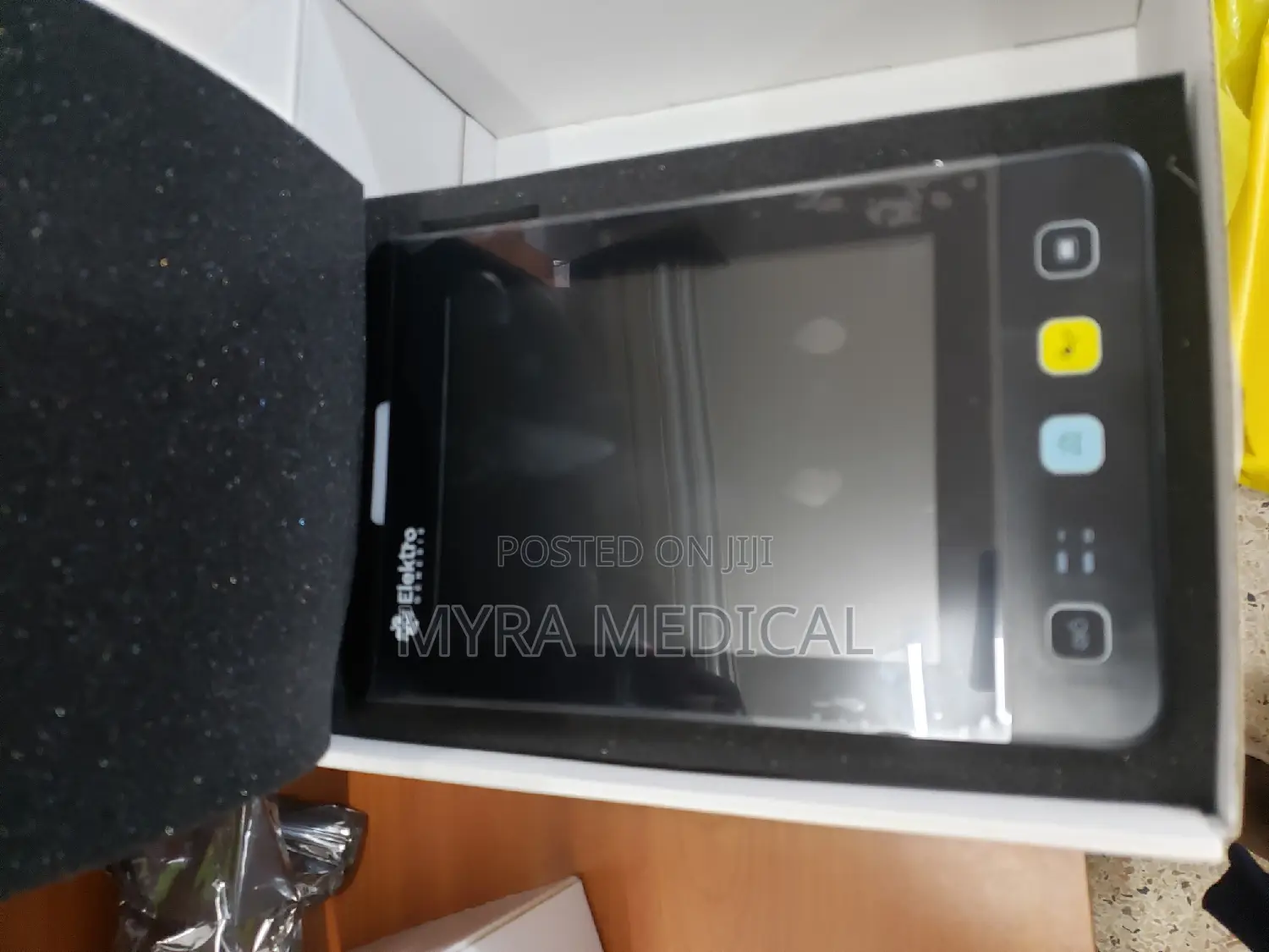 Vital Signs Monitor