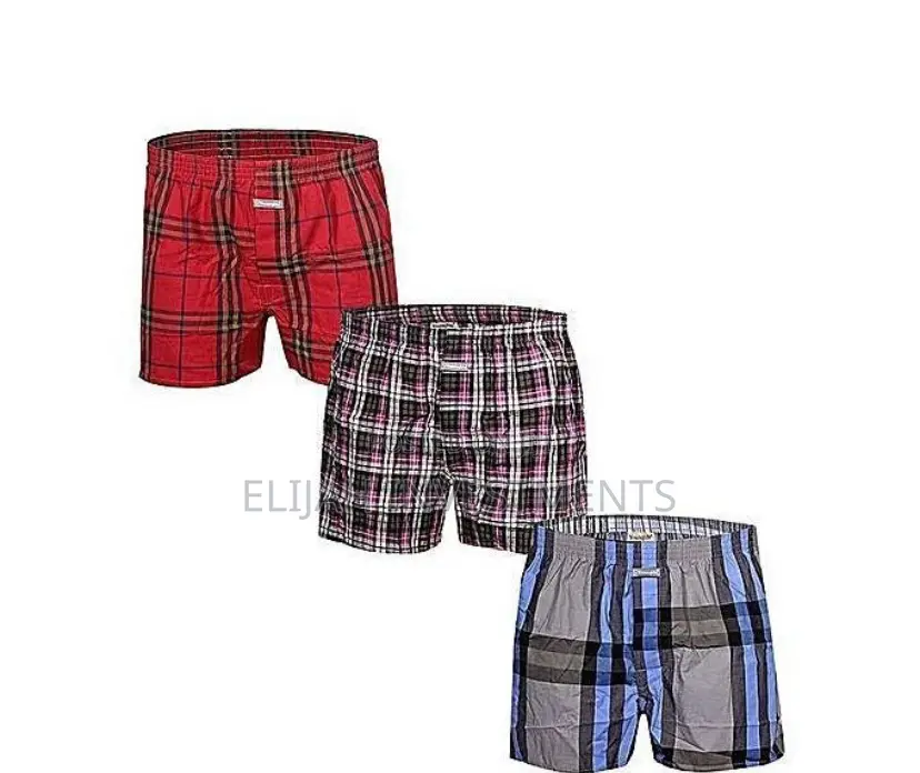A Pack of 3 Men’S Multicolor Boxers