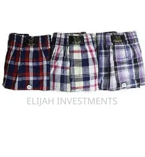 A Pack of 3 Men’S Multicolor Boxers