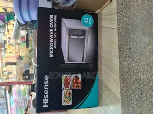 Hisense 42L Microwave Oven With Grill and Defrost