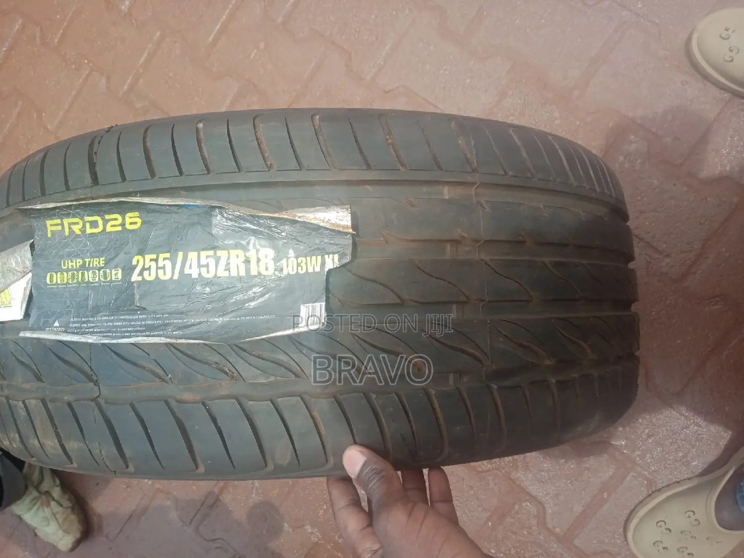 255/45r18 Farroad Tyres.