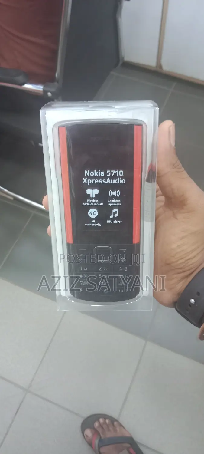 New Nokia 5710 XpressAudio
