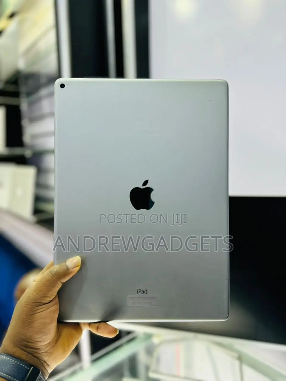 Apple iPad Pro 12.9 (2017) 128 GB Gray