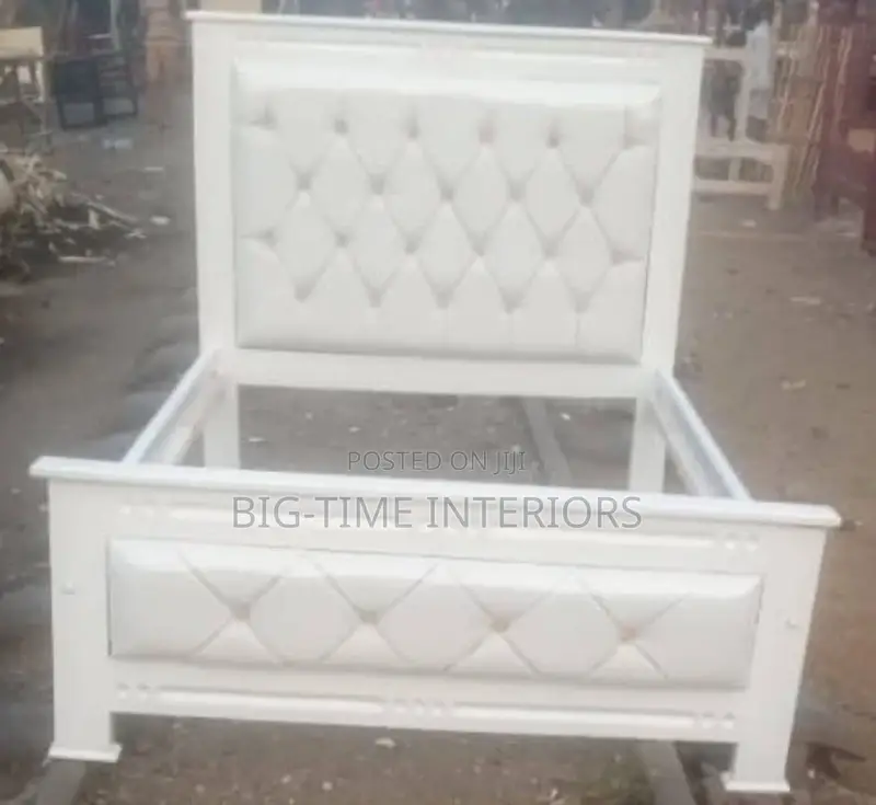 4*6 White Leather Bed- 7