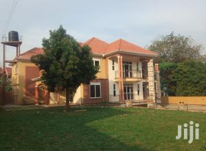 Bunga 7star House Facing Lake Victoria on Sell
