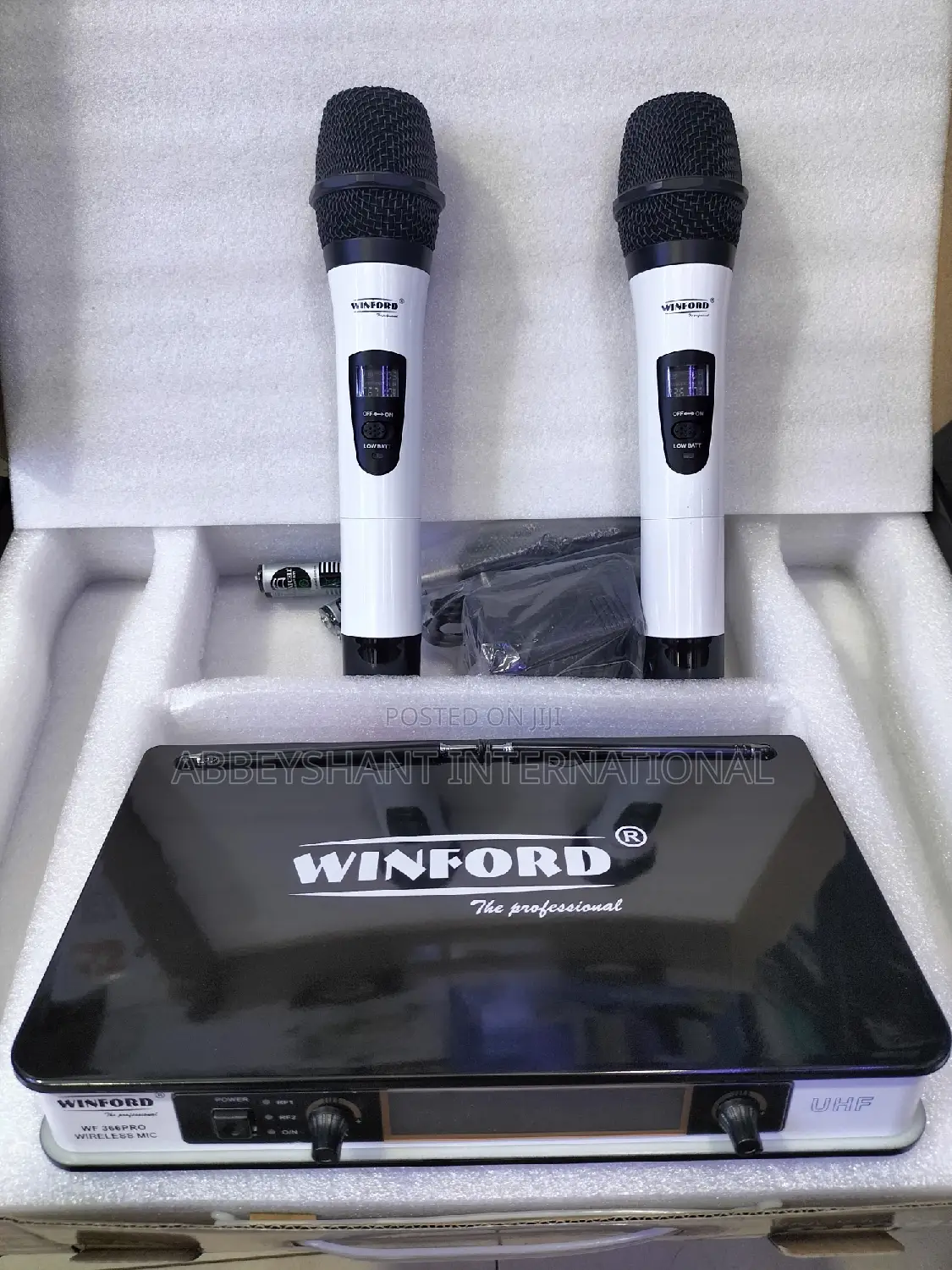 Wireless Microphones/Winford Wireless Microphone/ Microphone