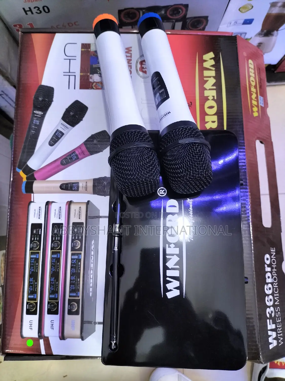 Wireless Microphones/Winford Wireless Microphone/ Microphone