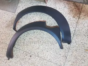 Nissan Hardbody Fender Flares or Moldings