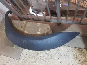 Nissan Hardbody Fender Flares or Moldings