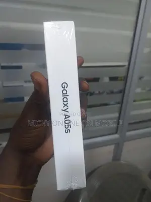 New Samsung Galaxy A05s 128 GB Black