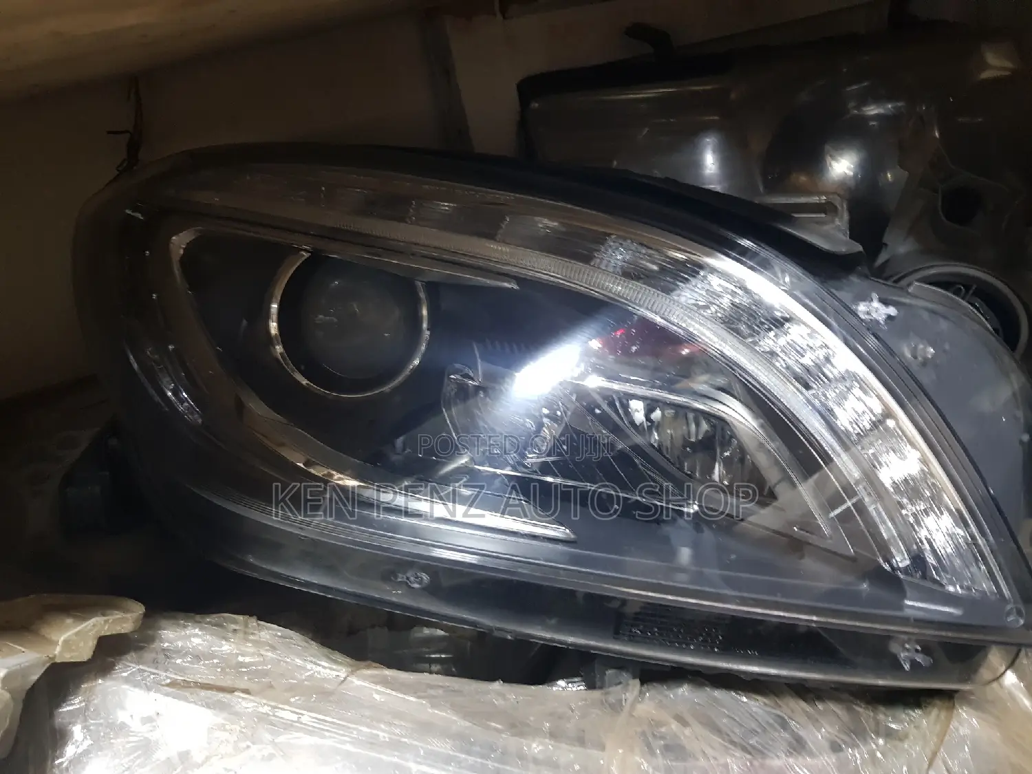 Headlamp for Benz ML W166