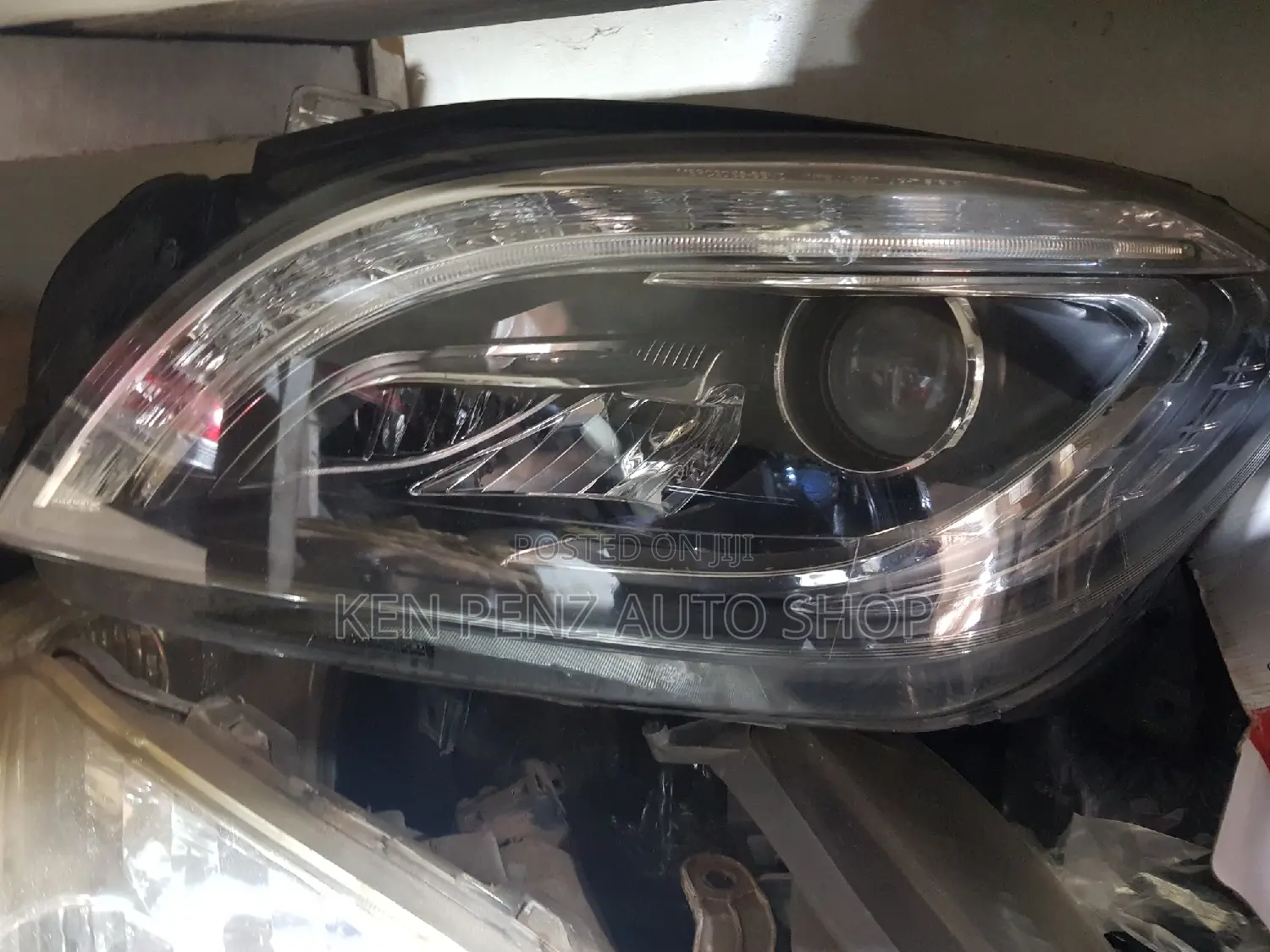 Headlamp for Benz ML W166