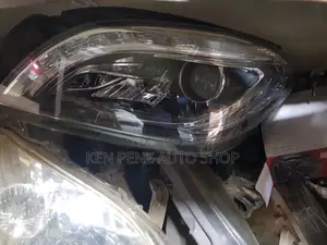 Headlamp for Benz ML W166