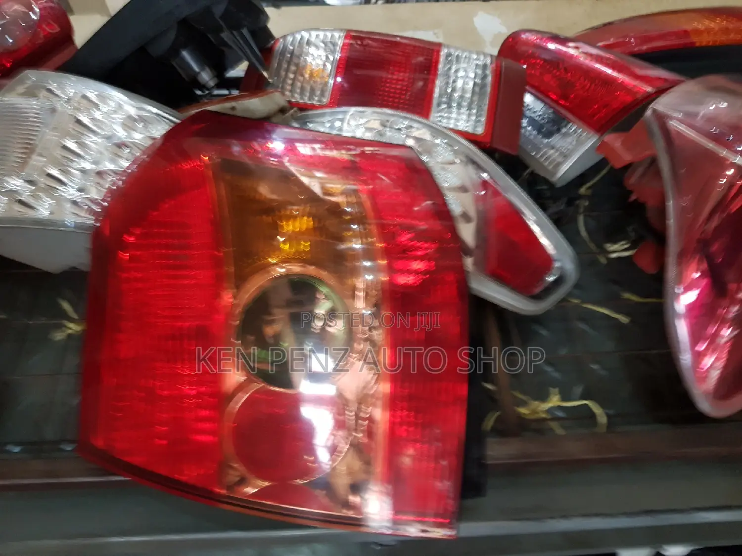 Toyota Allex Taillamps