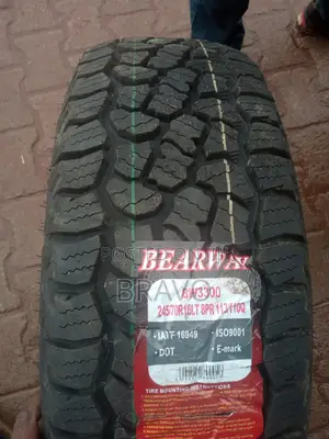 245/70r16 Bearway Tyre.