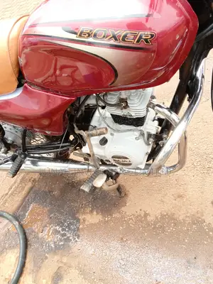 Bajaj Boxer 100 2021 Red