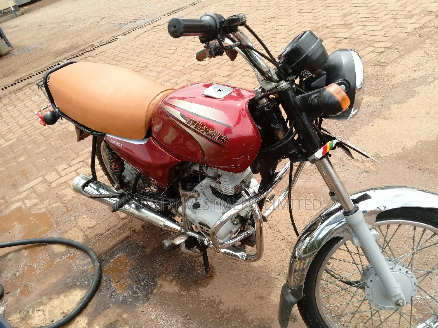 Bajaj Boxer 100 2021 Red