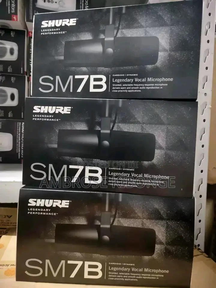 High Vocal Quality SHURE SM7B Condenser Studio Microphone.