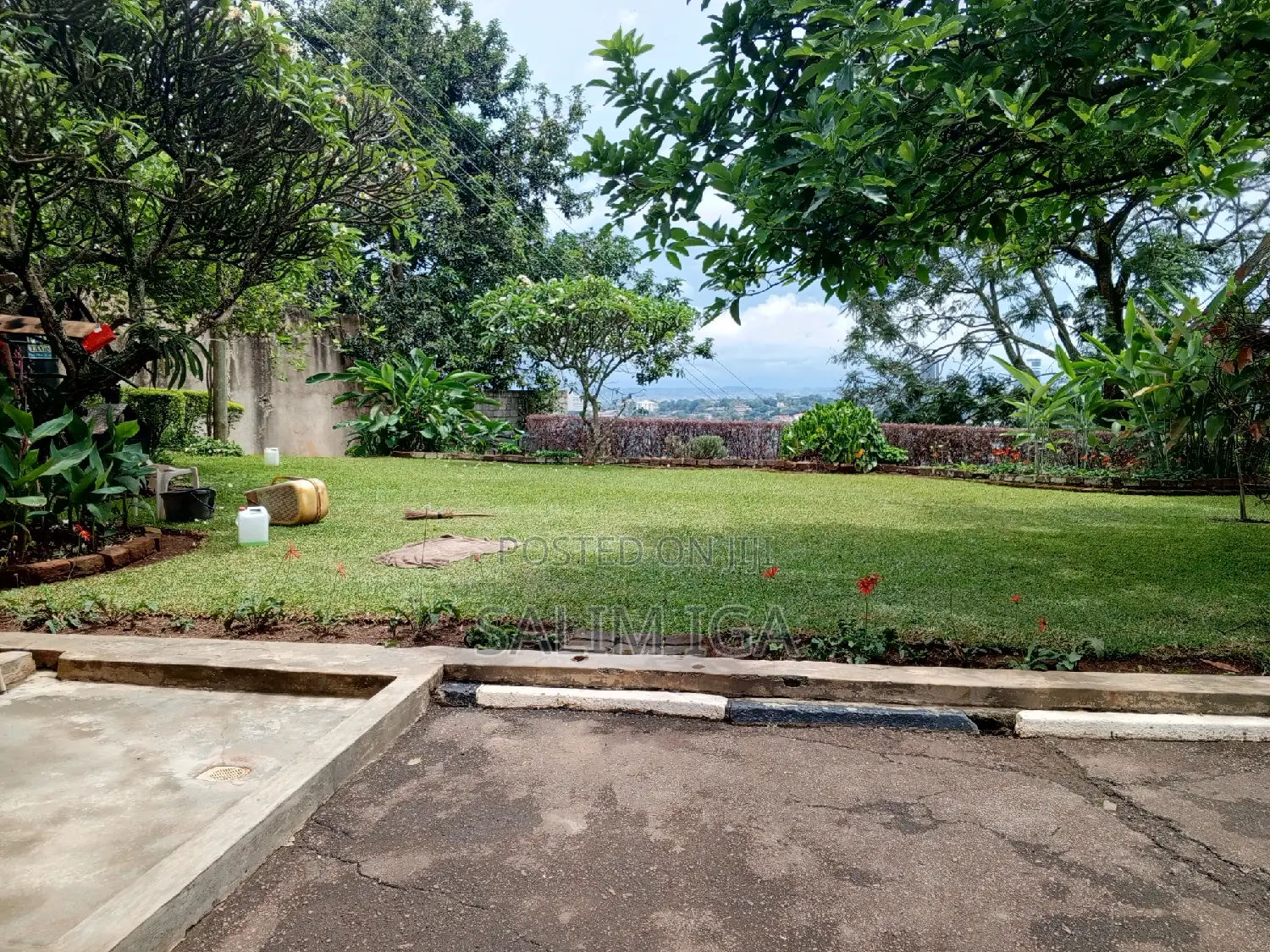 5bdrm Duplex in Kololo Property, Central Division for rent