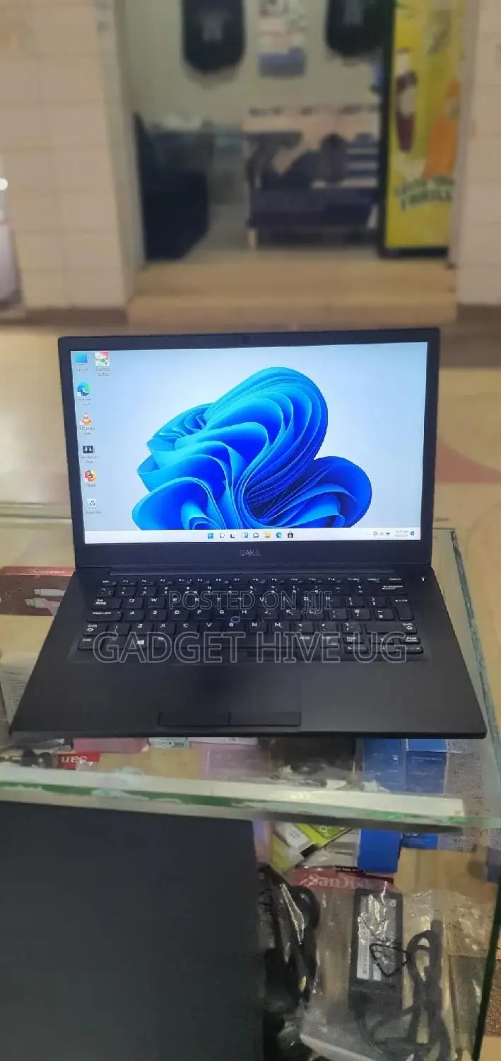Laptop Dell Latitude 7490 8GB Intel Core I5 SSD 256GB