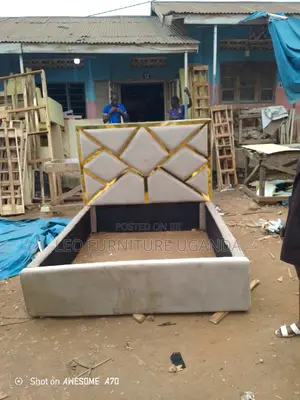Photo - 5*6 Bed Nice and Strong